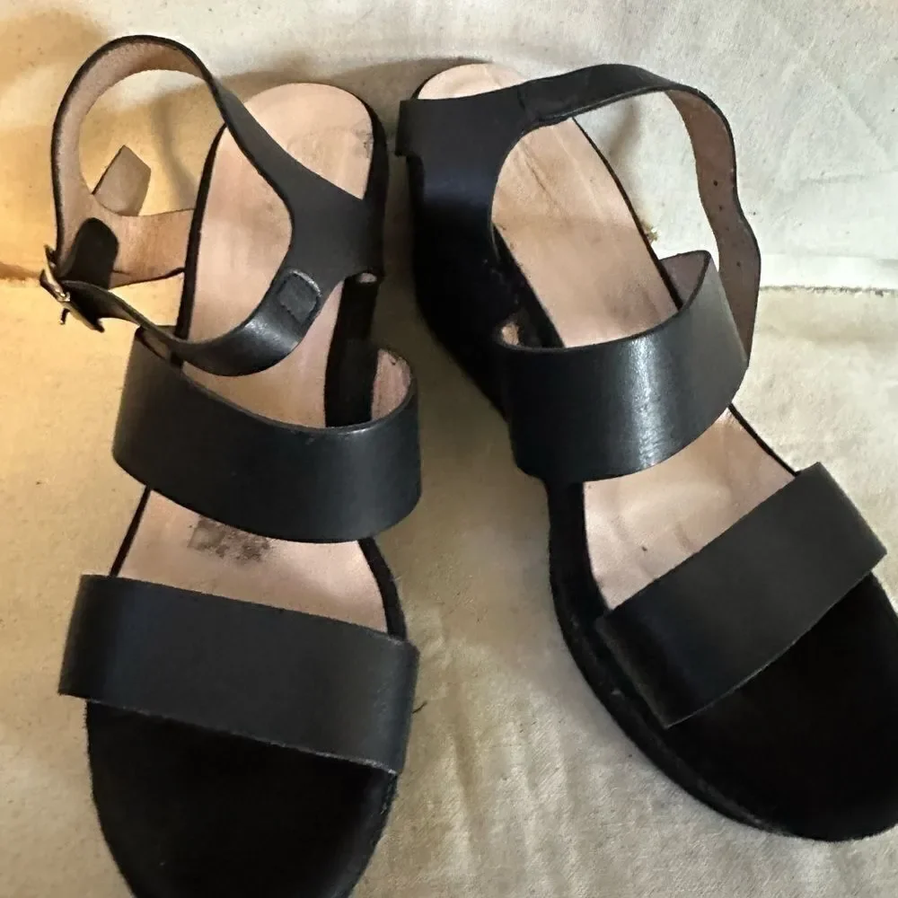 Dione Made in Spain Black Leather Espadrille Wedge Sandals EU39 Stylish & Rare